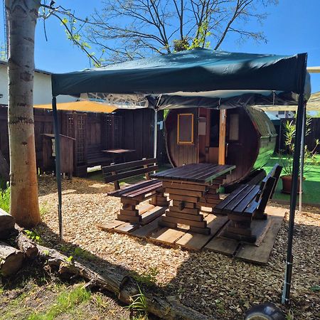Mini Hotel Uebernachten Im Gurkenfass Lübbenau Eksteriør billede